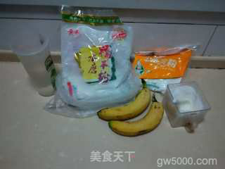 香蕉糯米糍的做法步骤：1