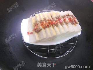 剁椒蒸鱼糕的做法步骤：7