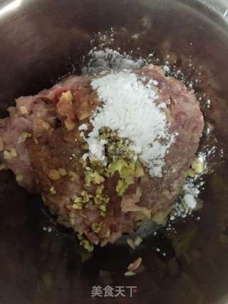 土豆珍珠肉丸的做法步骤：3