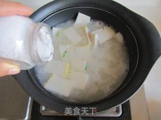 【湖北】青菜鱼糕煮年糕的做法步骤：5