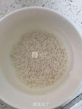 土豆珍珠肉丸的做法步骤：1
