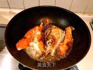 湖北特色菜糍粑清江鱼的做法步骤：2