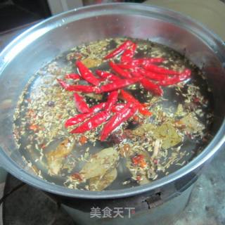 麻辣鸭脖子的做法步骤：3