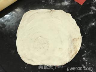 酱香饼的做法步骤：9
