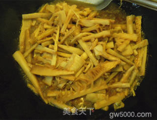 油焖笋的做法步骤：6