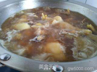 香油板栗鸡的做法步骤：5