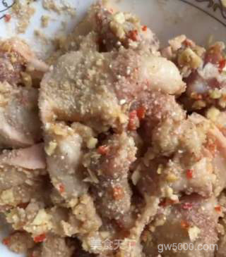 粉蒸肉的做法步骤：8
