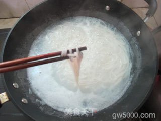 南昌炒米粉的做法步骤：5