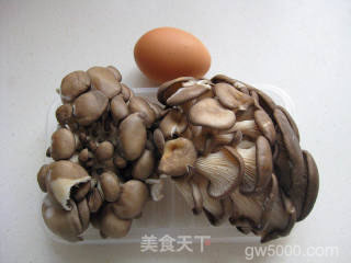 菌菇汤的做法步骤：1