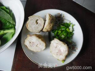 简单美味的早餐-----三鲜汤粉的做法步骤：2