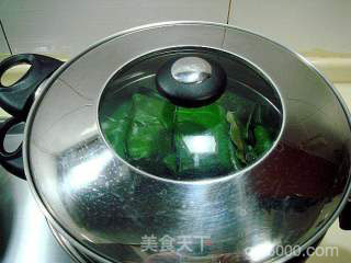 时令美食“荷叶粉蒸肉”的做法步骤：17