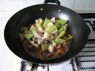 我的锅：热滋滋 辣呵呵 的美味菜--板鸭莴笋香锅的做法步骤：8