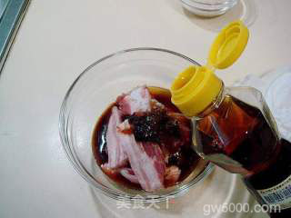 时令美食“荷叶粉蒸肉”的做法步骤：4