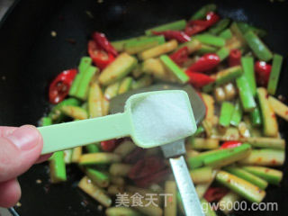 南昌风味炒瓠子皮的做法步骤：7