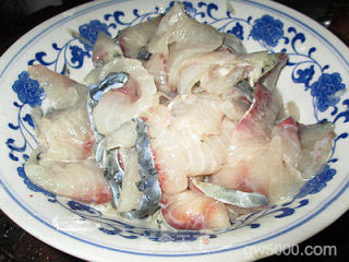 酸菜鱼火锅的做法步骤：11