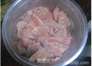 无辣版酸菜鱼的做法步骤：3