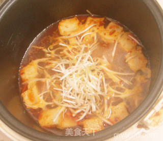 黔式辣味豆腐锅的做法步骤：5