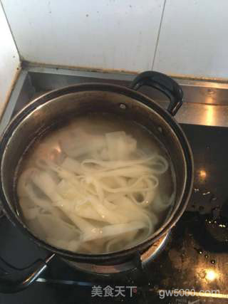 牛肉米粉的做法步骤：3