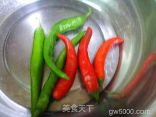 泡椒鸭胗的做法步骤：2