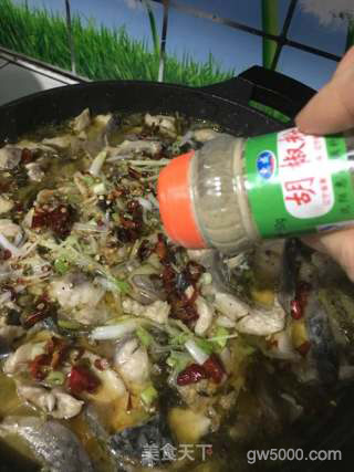 麻辣鲜香酸菜鱼的做法步骤：24