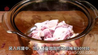 一碗地道的【鸭血粉丝】让人一天神清气爽的做法步骤：1