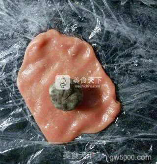 红丝绒糯米团的做法步骤：10