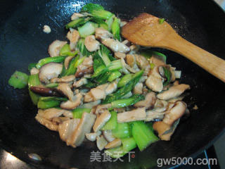 鸡肉香菇油菜的做法步骤:12