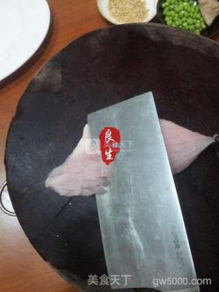 名家名菜—松鼠鳜鱼的做法步骤:7