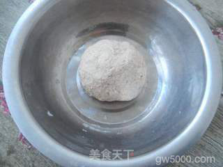 砂锅版地锅鸡的做法步骤：1