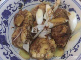 红烧狮子头的做法步骤：7