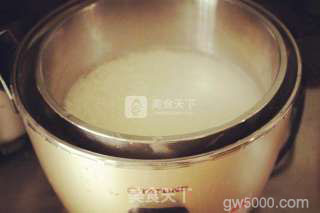 荷香蒸蟹饭的做法步骤：1