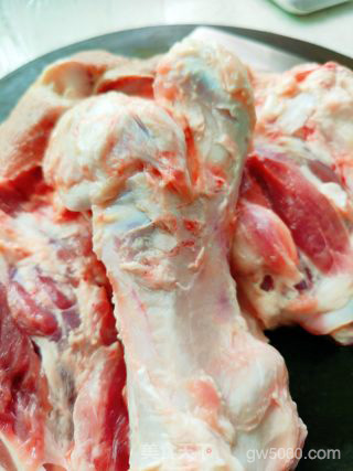 捆蹄的做法步骤：2