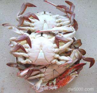 芙蓉蟹斗的做法步骤：1