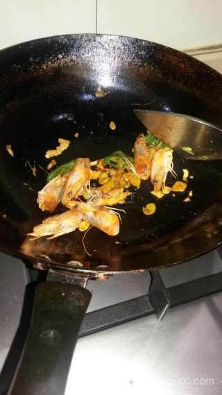 红烧狮子头的做法步骤：4