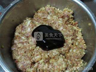 红烧狮子头的做法步骤：4