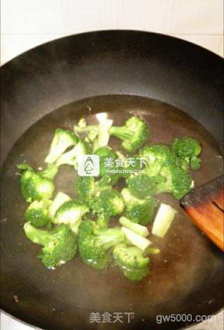 红烧狮子头的做法步骤：11