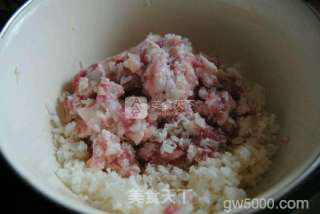 红烧狮子头的做法步骤：4