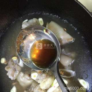 红烧猪蹄的做法步骤：4