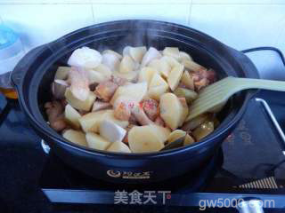 砂锅版地锅鸡的做法步骤：8