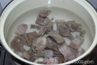 腌笃鲜的做法步骤：3