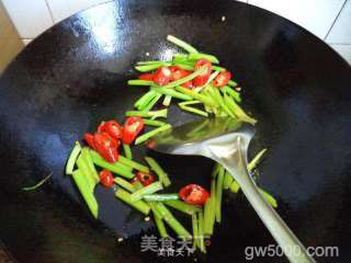 糖醋辣排骨的做法步骤:5
