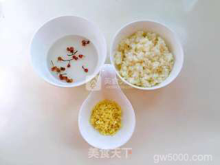 红烧狮子头的做法步骤：2