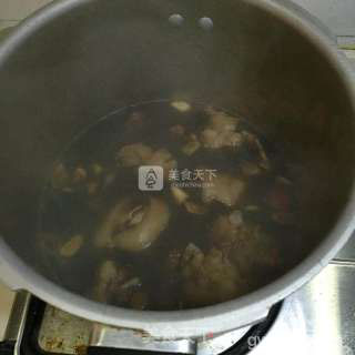 红烧猪蹄的做法步骤：7