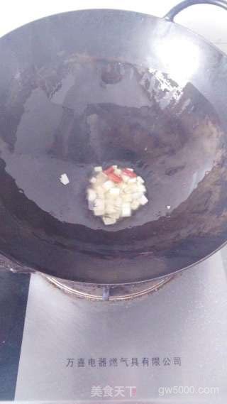 炝拌藕丝的做法步骤：3