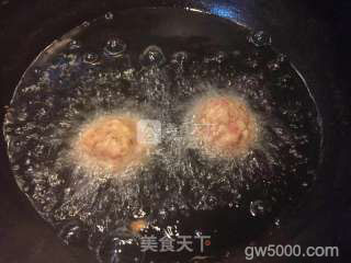 红烧狮子头的做法步骤：4