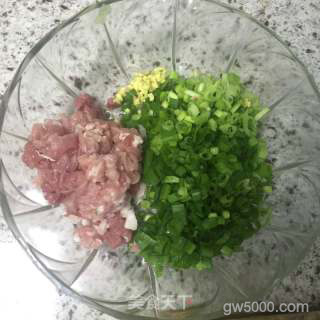 扬子饼的做法步骤：1