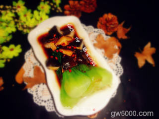 浇汁香菇油菜的做法步骤：12