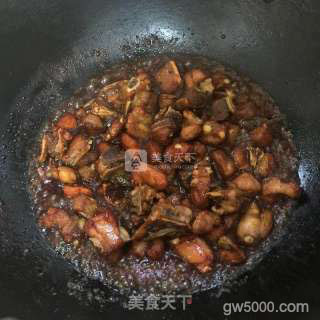 糖醋排骨的做法步骤：6