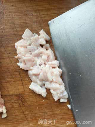 红烧狮子头的做法步骤：4