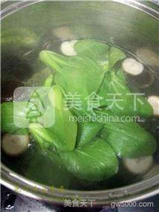 浇汁香菇青菜的做法步骤:4